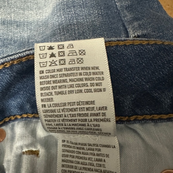 American Eagle Outfitters Shorts - Picture 4 of 4